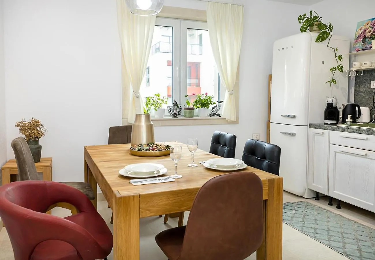 Stylish Flat With Balcony & City Views - Briz, Varna By Flat Mаnаger 0*,  Bulgaria